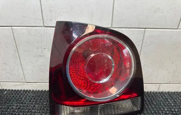 Volkswagen Polo IV 9N3 Rear/tail lights 6Q6945111G 6Q6945095AA