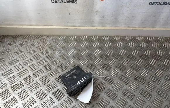 Volkswagen Touran I Gateway control module 1K0907530F