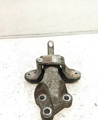 Chevrolet Cruze Engine mount bracket 13248552
