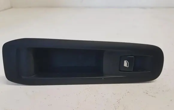 Peugeot 308 Electric window control switch