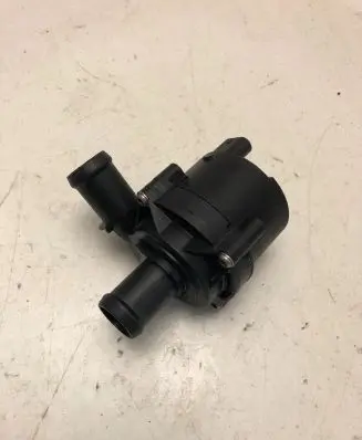 Volkswagen Golf VII Electric auxiliary coolant/water pump 5Q0965567J