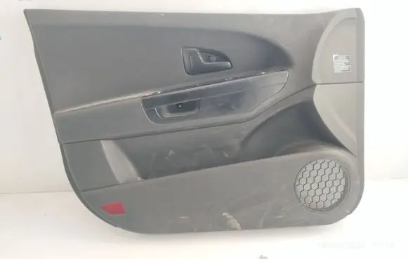 Front door card panel trim