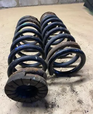 Hyundai Sonata Rear coil spring