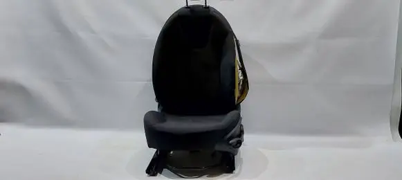 Mini One - Cooper Clubman R55 Front driver seat 