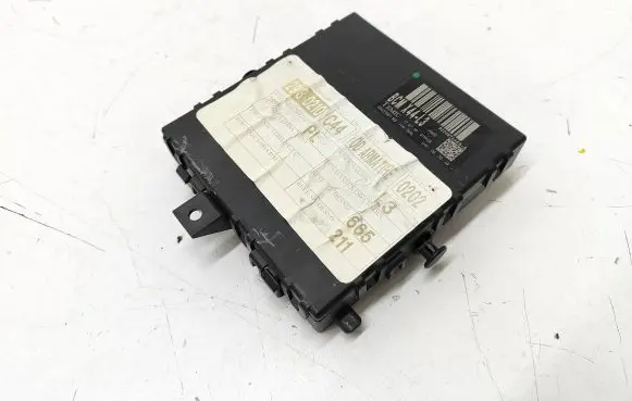 Renault Twingo II Other control units/modules 2930210 8200874483A BCMX44L3