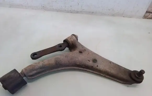 Suzuki Swift Cultus Front lower control arm/wishbone