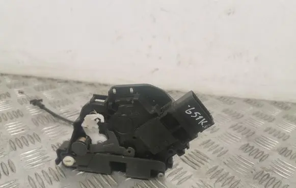 Volvo S80 Rear door lock 31253916