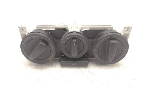 Volkswagen Golf IV Climate control unit 1J0819045F