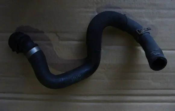 BMW 5 F10 F11 Engine coolant pipe/hose 9170347