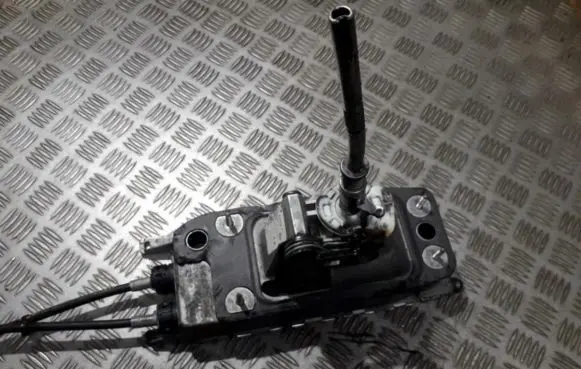 Volkswagen Sharan Gear shifter/selector 5N0711049G 1K0711061B