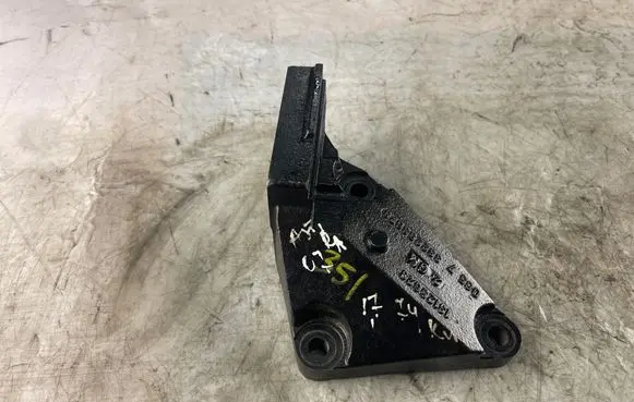Opel Astra H Engine mounting bracket 13125628 332253673