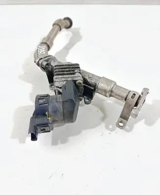 BMW 3 E90 E91 EGR valve 7563241
