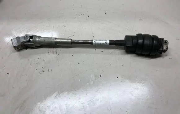 BMW X1 E84 Steering column universal joint 6780864 1201051792