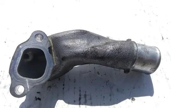 Toyota Avensis T250 Engine coolant pipe/hose
