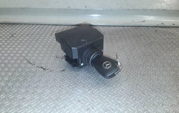 Mercedes-Benz B W245 Ignition lock 1695451708 04156907 6017209321406131