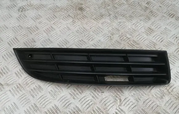 Volkswagen Golf VI Front bumper lower grill 3C0853666
