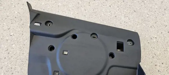 Maserati Ghibli Dashboard lower bottom trim panel 05108294AA E22295