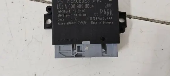 Mercedes-Benz E W212 Parking PDC control unit/module A0009008004 130804 123200
