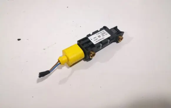 Audi A4 S4 B6 8E 8H Airbag deployment crash/impact sensor 8E0959643A