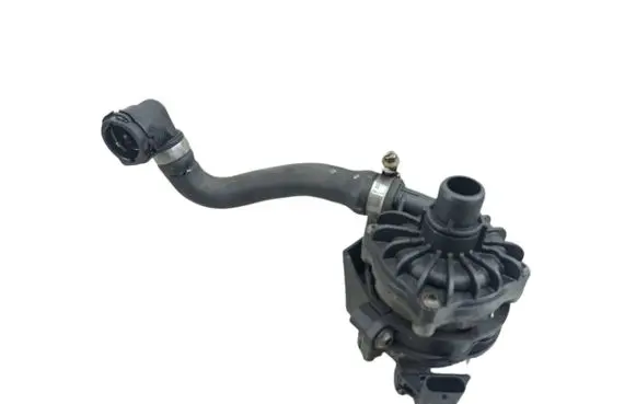 BMW X5 E70 Electric auxiliary coolant/water pump 70136016