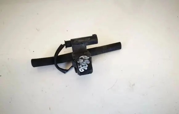 Mercedes-Benz ML W164 Windshield washer spray nozzle 