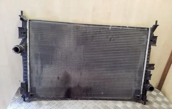 Citroen C4 Grand Picasso Coolant radiator 9809141780