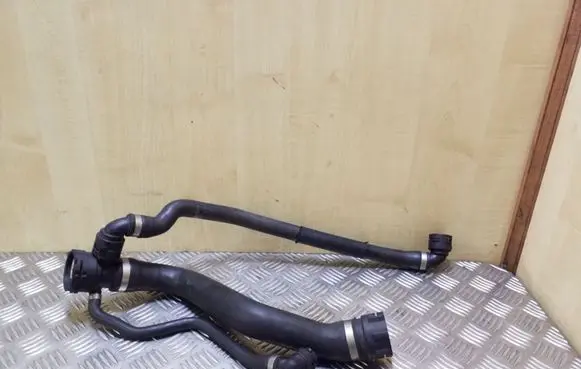 BMW 5 E60 E61 Engine coolant pipe/hose 17127799747