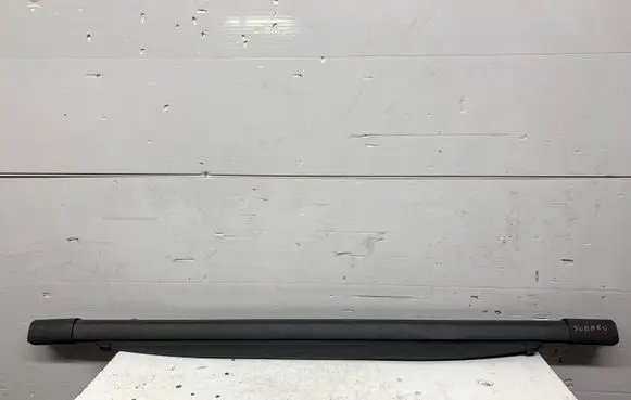 Subaru Impreza I Parcel shelf load cover 