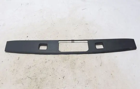 Mercedes-Benz E W213 Other trunk/boot trim element A2137400700