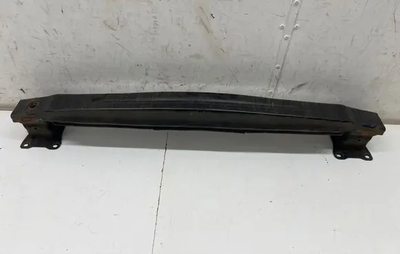 Seat Leon (5F) Rear bumper cross member