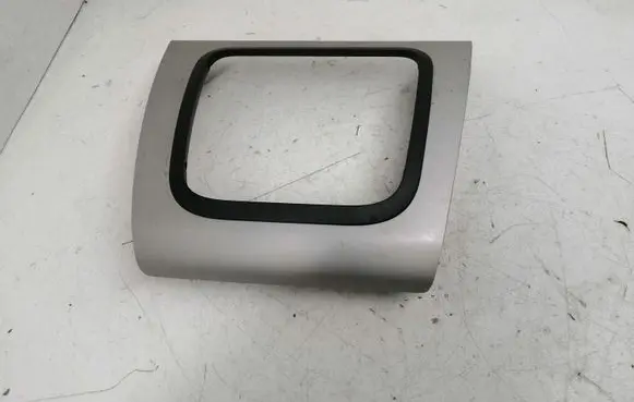 Lexus RX 330 - 350 - 400H Gear shifter surround trim plastic 5882148030 5884348010 GN34100470