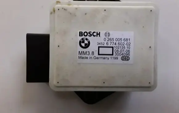 BMW 5 E60 E61 ABS wheel speed sensor 0265005681