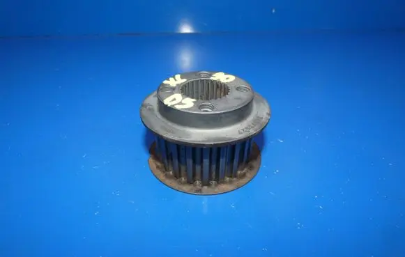 Volvo XC90 Crankshaft pulley 31375927