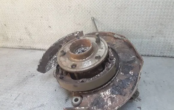 Chevrolet Captiva Rear wheel hub spindle/knuckle 