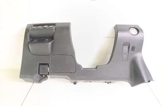 Nissan Leaf I (ZE0) Dashboard lower bottom trim panel 681063NL0A