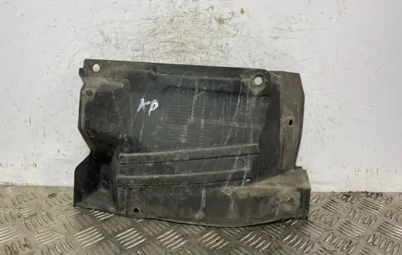 Mitsubishi Eclipse Cross Engine splash shield/under tray 5370B055