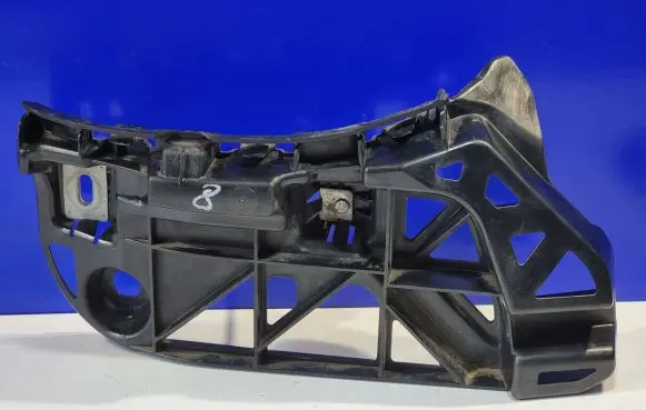 Mercedes-Benz CLS C257 Rear bumper mounting bracket A2578805400