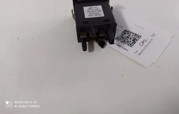 Seat Alhambra (Mk1) Windscreen/window heater switch 7M3959621