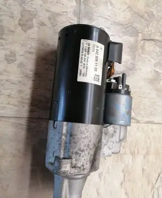 Mercedes-Benz E W213 Starter motor A6429061100 0001149414