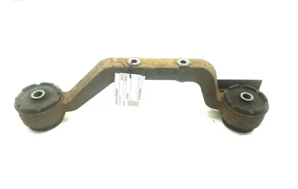 Lexus RX 450H Rear differential/diff mount bracket 5239148050