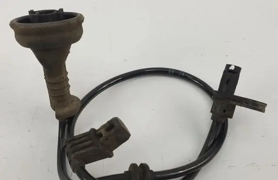 Mercedes-Benz A W169 ABS rear brake sensor 0265008065