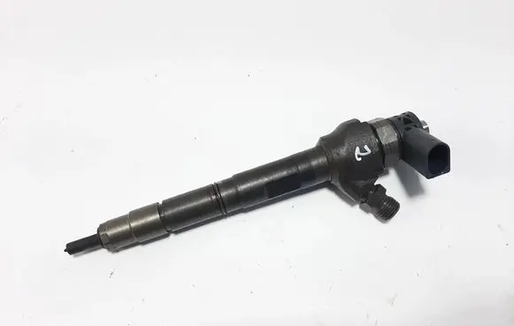 Volkswagen PASSAT B7 Fuel injector 03L130277J