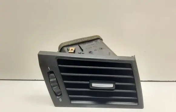 BMW X3 E83 Dashboard side air vent grill/cover trim 3415974