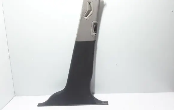 Volvo V70 (B) pillar trim (bottom) 39807214