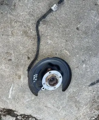 Citroen DS3 Rear wheel hub 9828723880