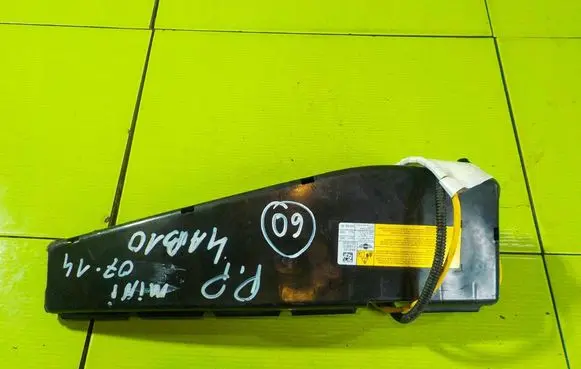 Mini One - Cooper Clubman R55 Seat airbag 2753588 4AB10