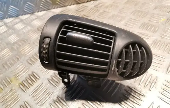 Mercedes-Benz C W203 Dashboard air vent grill cover trim 2038302854