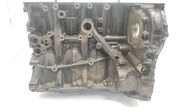 Mercedes-Benz C W204 Engine block R6510111501 OM651 A6510340216
