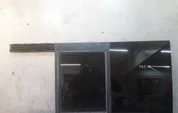 Ford Transit Side middle window/glass 
