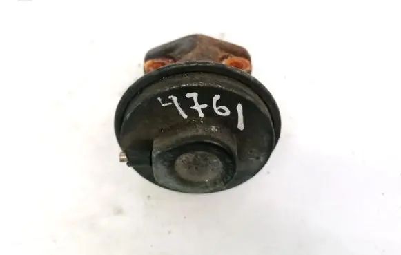 Nissan Primera Valve vacuum 